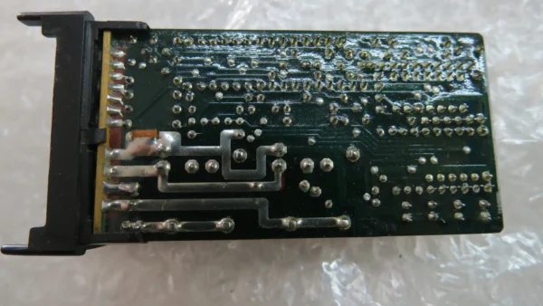 Porsche 911 964 Steuergerät ECU Zentralverriegelung 91161811301 – Bild 6