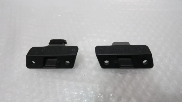 Porsche 911 996 997 Cabrio Zentrierzapfen links und rechts Set