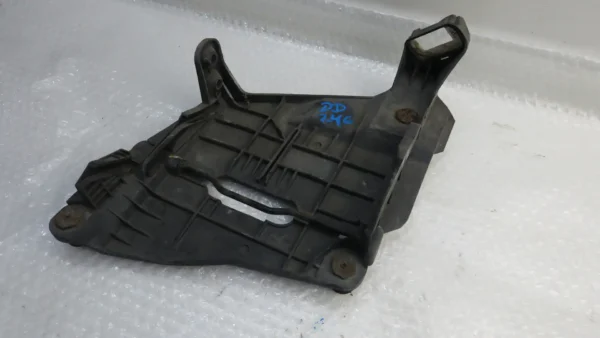 Porsche 987 S Boxster Aufnahme Halter Scheinwerfer vorne links 98763104100