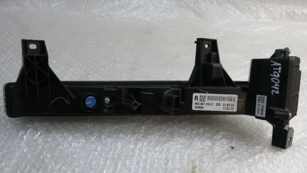 Porsche 911 992 Zusatzscheinwerfer LED rechts 992941314C – Bild 5