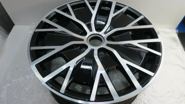 Porsche Taycan Felge 5x130 9JX20 ET54 9J1601025AG041