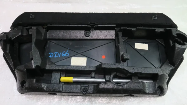 PORSCHE 997 987 Verkleidung Bordwerkzeug vorne Teppich schwarz 99755112303 – Bild 2
