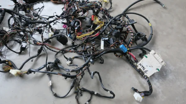 PORSCHE 911 996 3.4 L. C2 Tiptronik Leitungssatz Vorderwagen Kabelbaum vorne – Bild 6