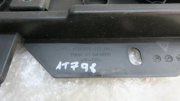 Porsche Panamera 970 Abdeckung Verkleidung Kofferraum 97055141800 – Bild 3