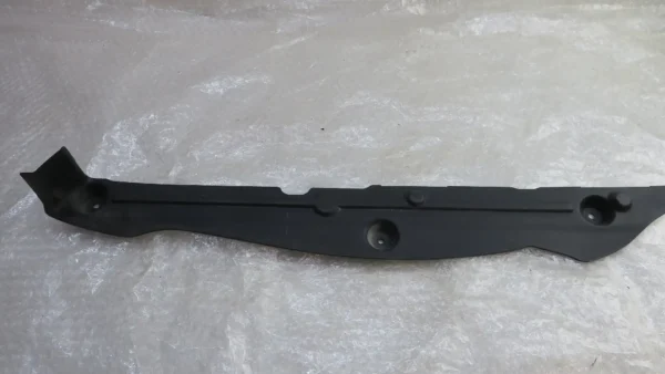 Porsche Panamera 970 Abdeckung Verkleidung vorne rechts 97050464201