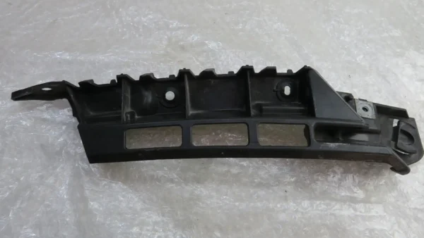 Porsche Panamera 970 Halter hinten links Stoßfänger 97050563500 – Bild 3