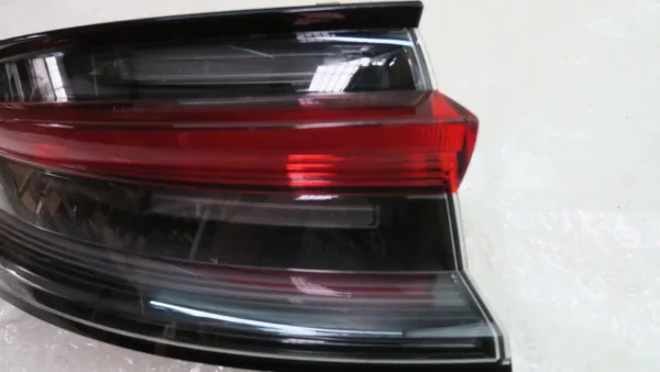 Porsche Macan 95B Heckleuchte links 95B945091AC – Bild 5