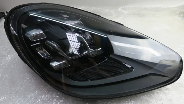Porsche Cayenne E2 LED Scheinwerfer rechts 7P5941036K