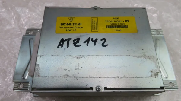 PORSCHE 911 997 Coupe Targa Radio-Verstärker Sound Amplifier 99764533101