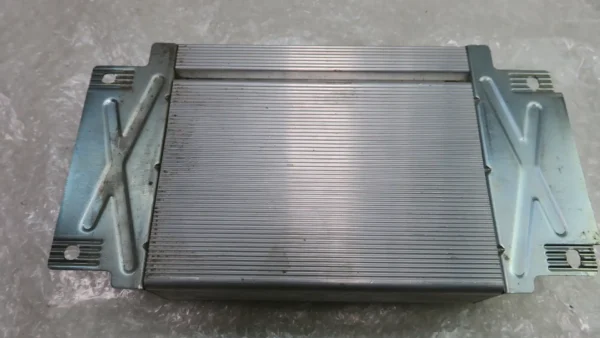 PORSCHE 911 997 Coupe Targa Radio-Verstärker Sound Amplifier 99764533101 – Bild 3