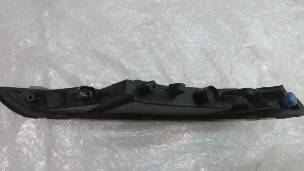 Porsche Macan 95B Zusatzscheinwerfer LED rechts 95B941182A – Bild 3