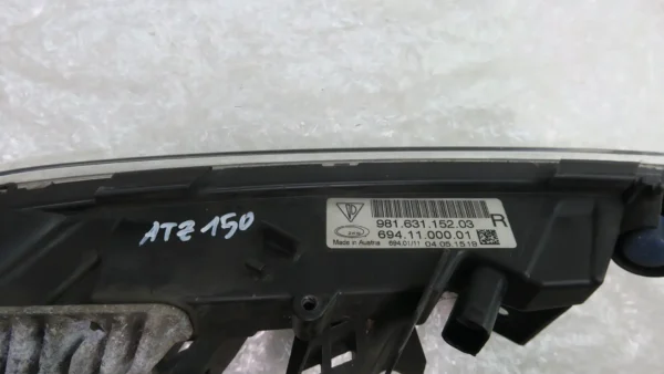 Porsche 981 Boxster Cayman Zusatzscheinwerfer LED rechts 98163115203 – Bild 3