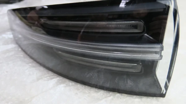 Porsche Cayenne E3 Rückleuchte Heckleuchte links 9Y0945095N – Bild 3