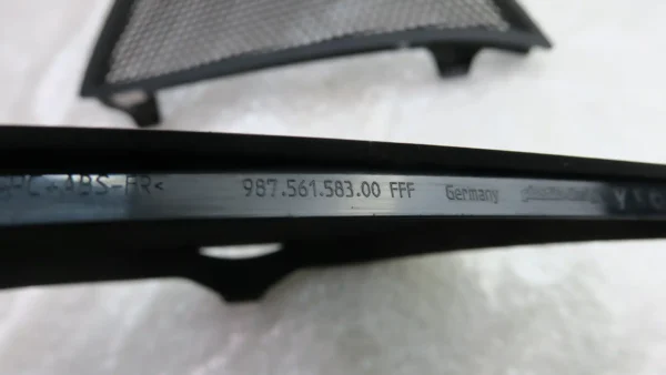 Porsche 987 Boxster Seitenteil Windschott Windabweiser Set L+R – Bild 4