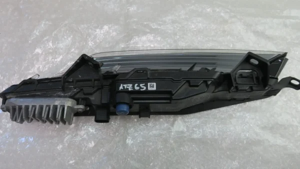 Porsche Macan 95B Zusatzscheinwerfer LED links 95B953041B – Bild 3