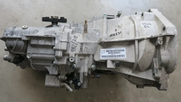 PORSCHE Boxter Cayman 718 982 6-Gang Getriebe Transmission Gear Box G8200 – Bild 8
