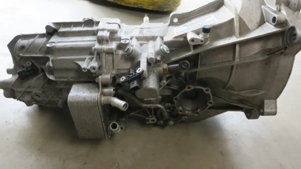 PORSCHE Boxter Cayman 718 982 6-Gang Getriebe Transmission Gear Box G8200 – Bild 2