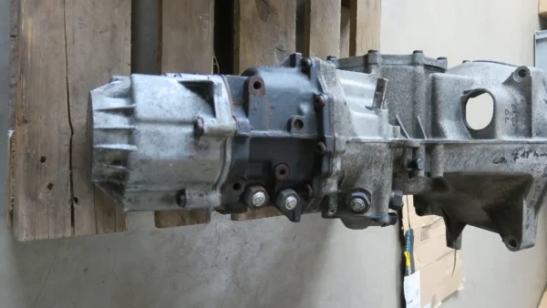 PORSCHE 968 6-Gang Getriebe Transmission Gear Box G4400 1