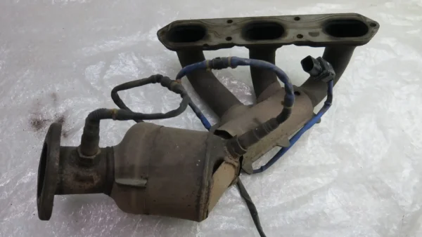 PORSCHE 987 Cayman Boxster Abgaskrümmer Kat Zyl.1-3 mit Lambdasonde 98711310310 – Bild 3