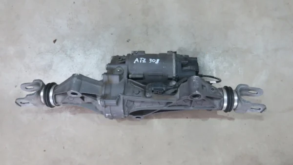 Porsche Cayenne E2 Lenkgetriebe Hinterachse 4M0501055AC – Bild 2