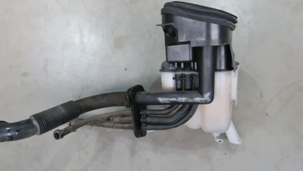 PORSCHE 986 987 Kühlwasserbehälter Ausgleichsbehälter 99610614707 – Bild 3