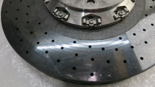 PORSCHE Cayenne E2 Turbo PCCB Bremsscheibe rechts vorn 7P5615302F – Bild 2