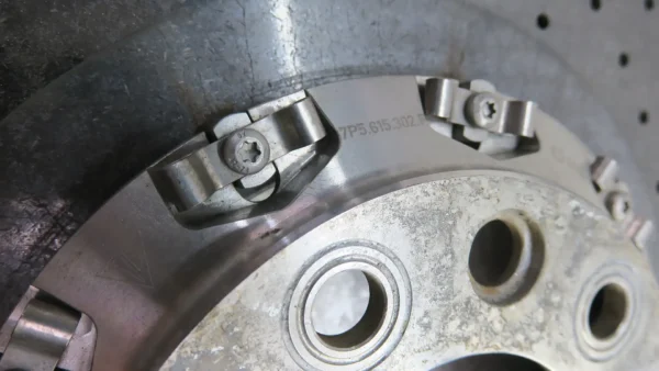 PORSCHE Cayenne E2 Turbo PCCB Bremsscheibe rechts vorn 7P5615302F – Bild 3