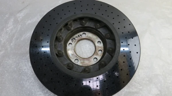 PORSCHE Cayenne E2 Turbo PCCB Bremsscheibe rechts vorn 7P5615302F – Bild 8