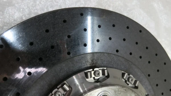 PORSCHE Cayenne E2 Turbo PCCB Bremsscheibe links vorn 7P5615301F – Bild 5