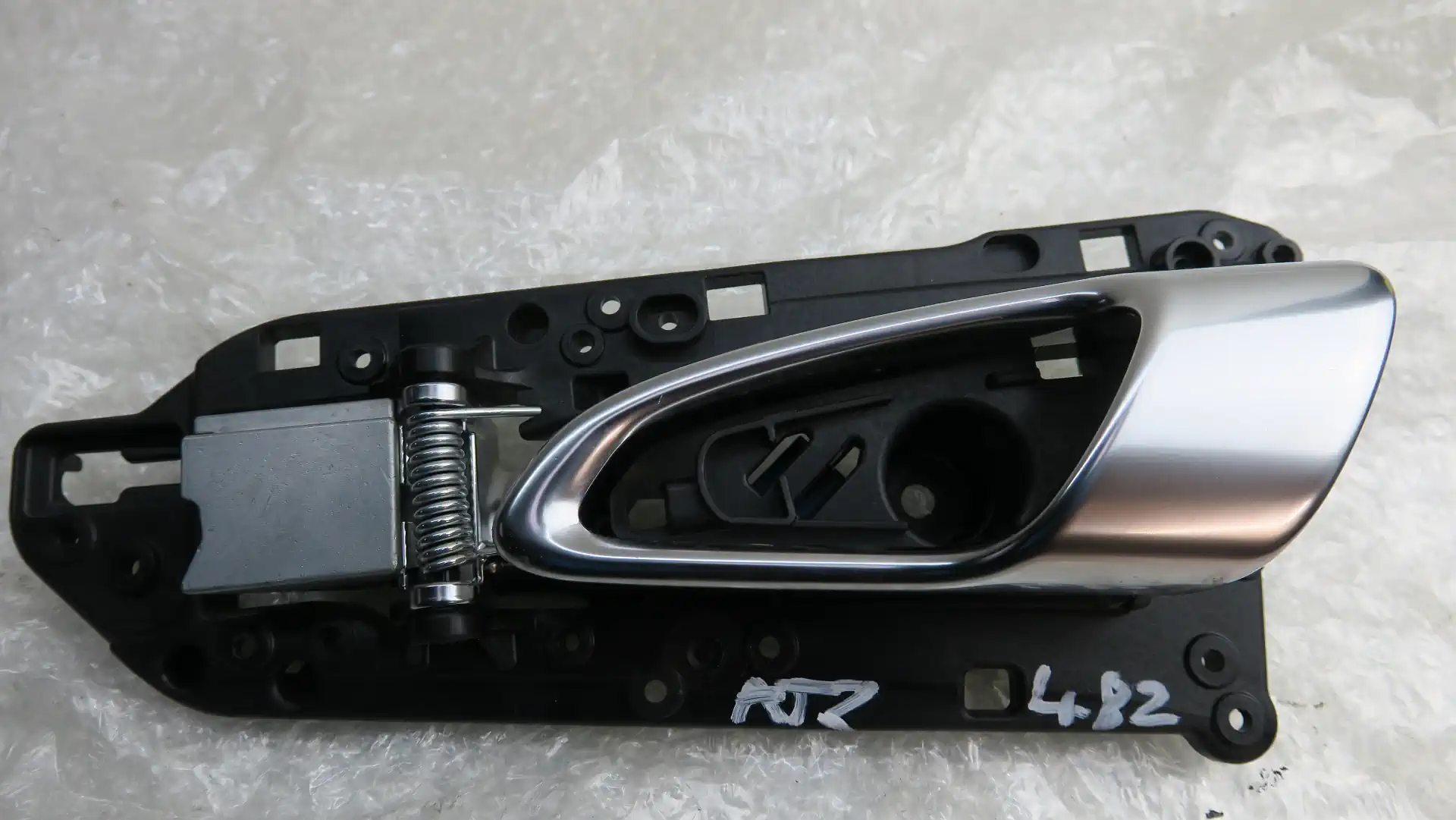 PORSCHE 911 991 981 Türgriff Griff innen links 99155552100 V08