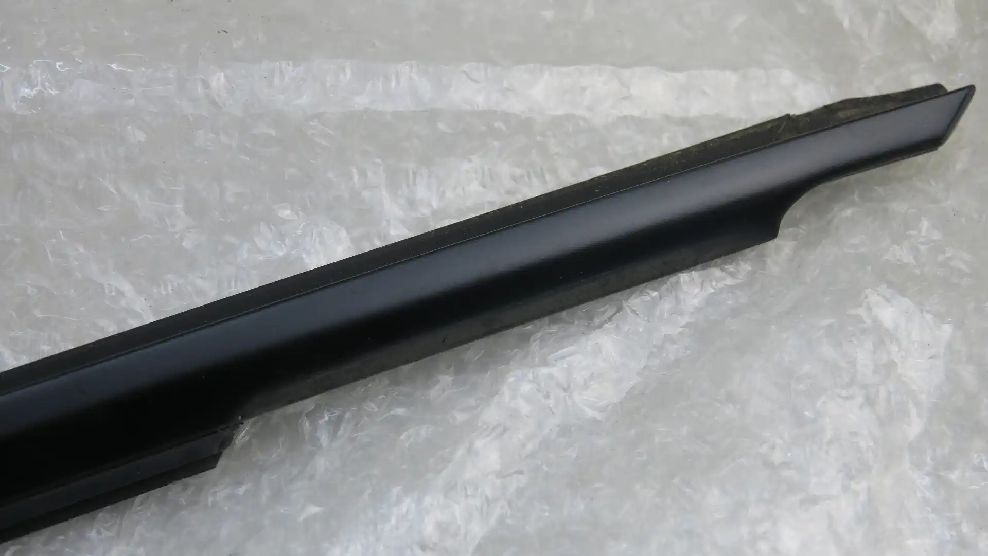 PORSCHE 911 991 981 Dichtung Fensterschachtabdichtung links 99153708501 03C – Bild 2