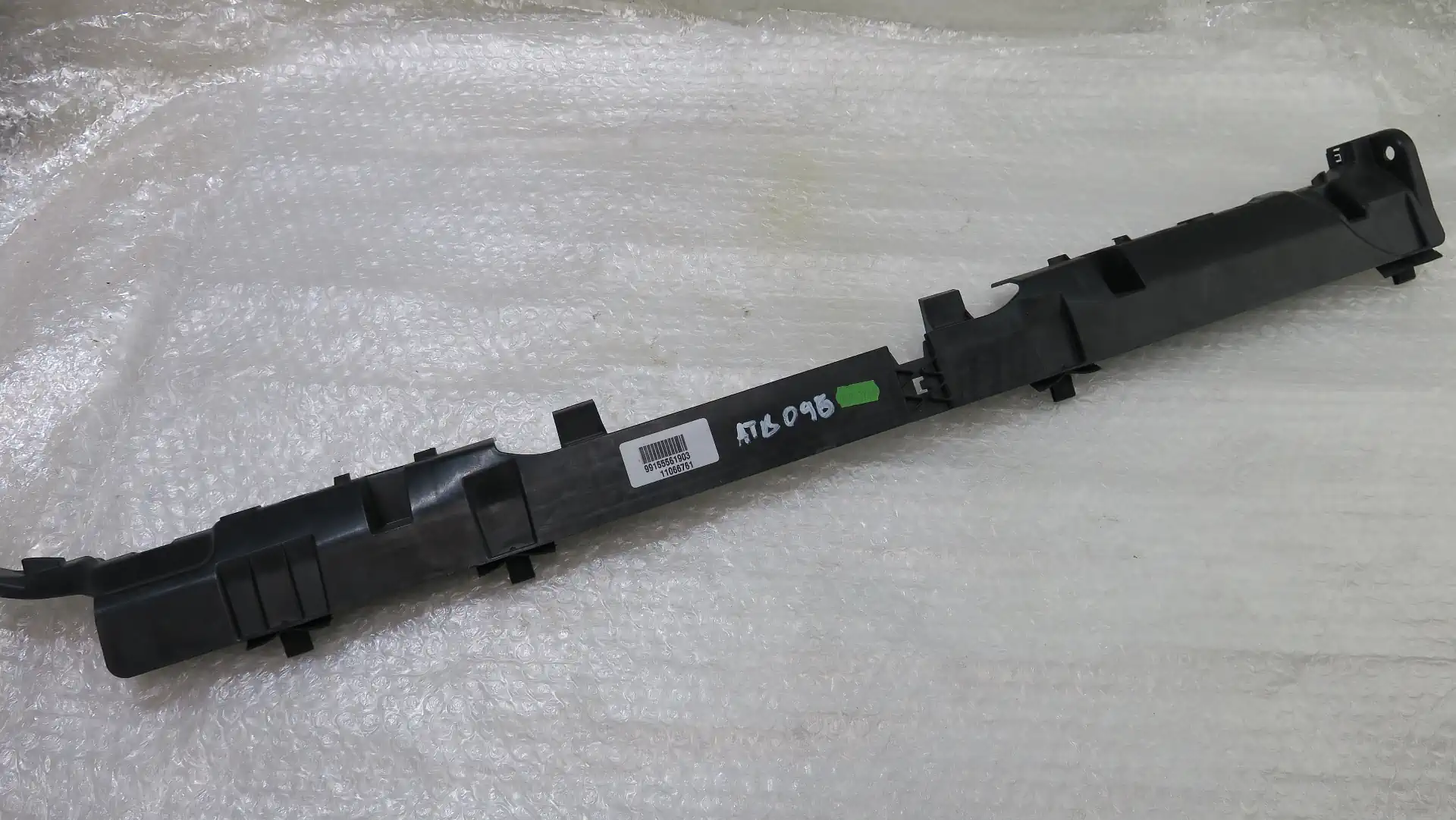 PORSCHE 991 981 Abstützung Schwellerhalter links 99155561903