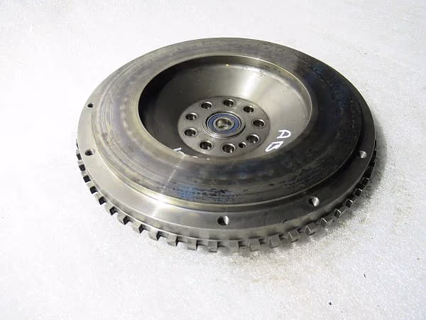 Porsche 911 964 RS 993 RS 996 GT3 997 GT3 Schwungrad 96410223931 – Bild 6